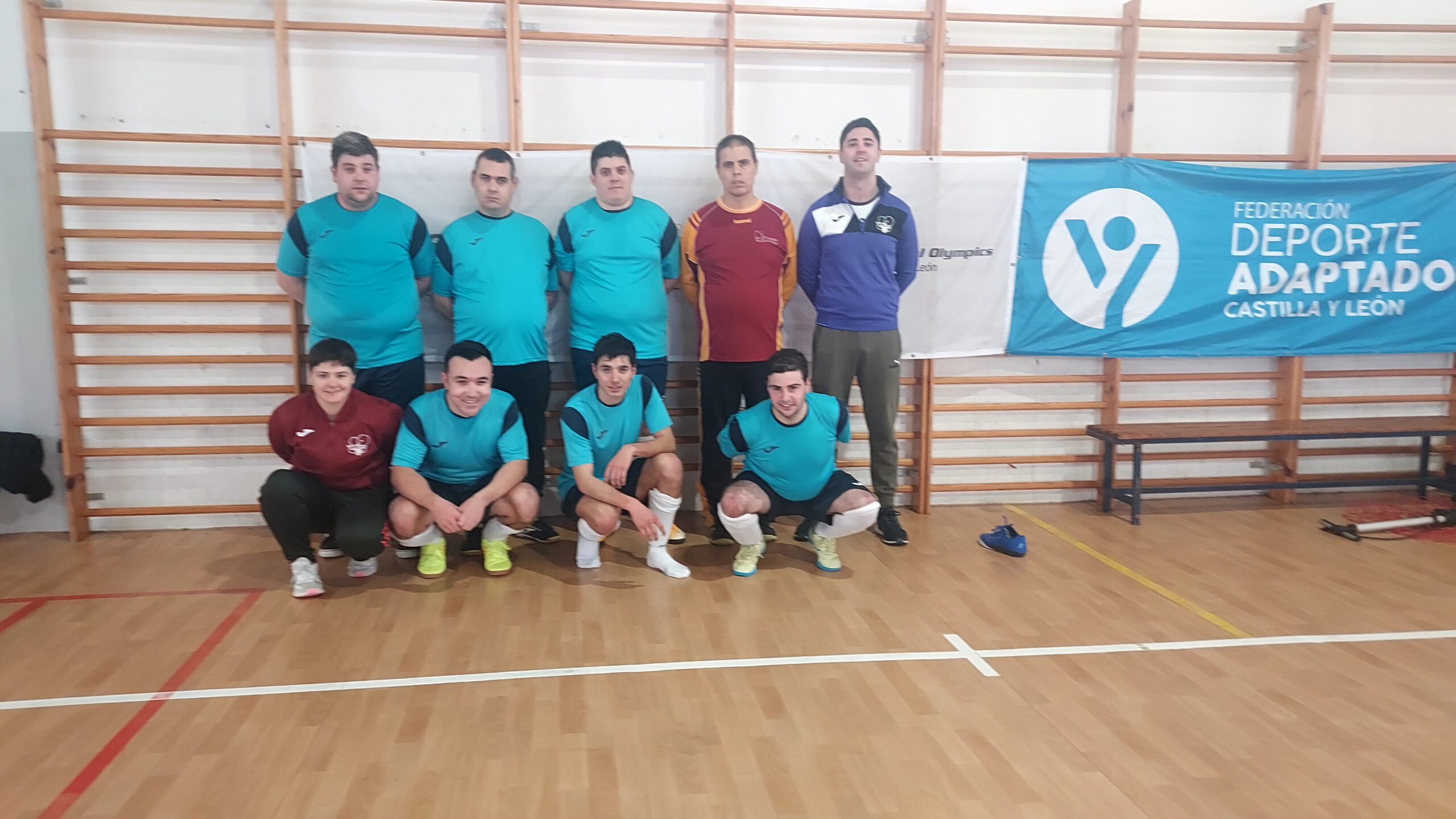 BALONCESTO TRES PO TRES Y EQUIPO MIXTO .FUTBOL SALA 